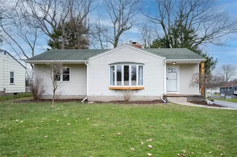 18 Dallas Dr, Chili, NY 14624