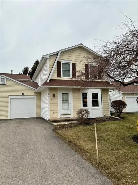 341 Lenora Ln #PVT, Webster, NY 14580