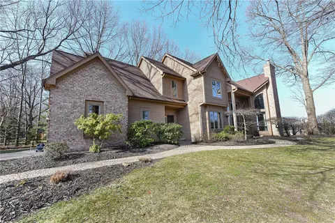 Exterior - 801 Ensign Dr, Webster, NY 14580 photo 2 of 11