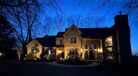 Exterior - 801 Ensign Dr, Webster, NY 14580 photo 9 of 11