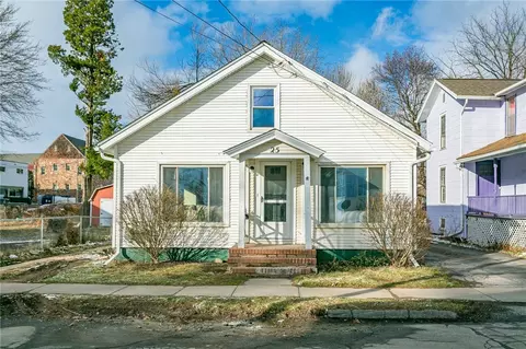 25 Union St, Sweden, NY 14420