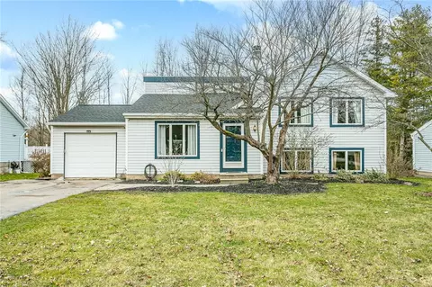 1703 Waterford Rd, Walworth, NY 14568