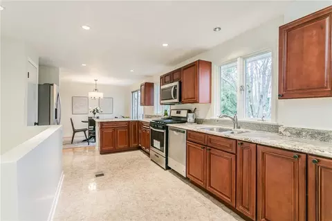 Kitchen - 728 John Glenn Blvd, Webster, NY 14580 photo 2 of 7