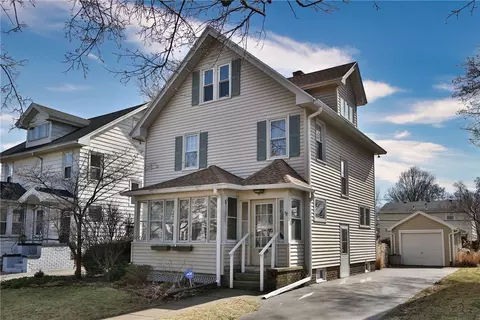 75 Spencer Rd, Irondequoit, NY 14609