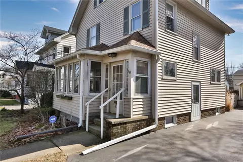 Exterior - 75 Spencer Rd, Irondequoit, NY 14609 photo 15 of 15