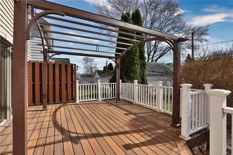 Exterior - 75 Spencer Rd, Irondequoit, NY 14609 photo 9 of 15