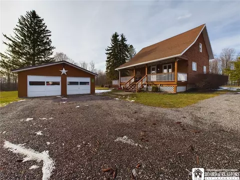 9933 Marble Rd, Delevan, NY 14042