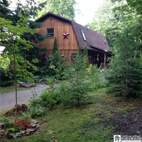 Exterior - 717 Barnum Rd, Olean, NY 14760 photo 7 of 15