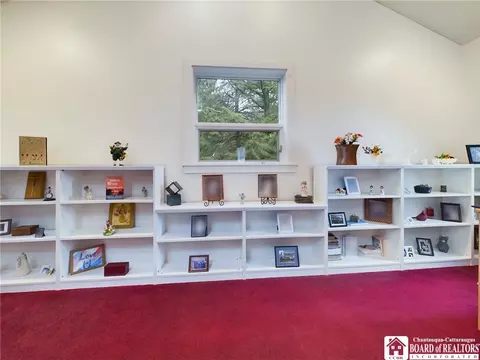 Living - 717 Barnum Rd, Olean, NY 14760 photo 2 of 2