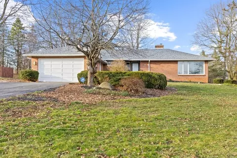 960 Ladue Rd, Sweden, NY 14420