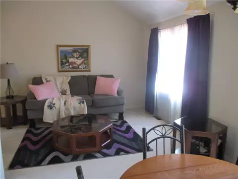 1020 Cane Patch, Webster, NY 14580 photo 4