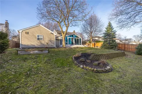 Exterior - 45 Baycrest Dr, Irondequoit, NY 14622 photo 6 of 9