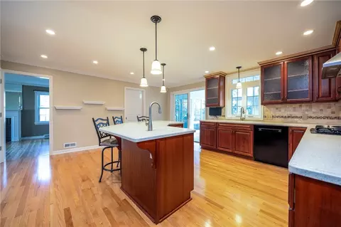 Kitchen - 45 Baycrest Dr, Irondequoit, NY 14622 photo 2 of 4