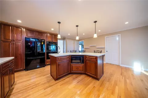 Kitchen - 45 Baycrest Dr, Irondequoit, NY 14622 photo 3 of 4