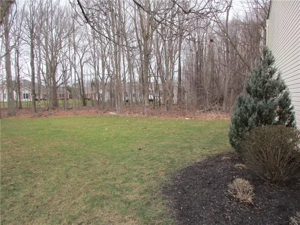 174 Courtshire Ln, Penfield, NY 14526 24 Photos Movoto