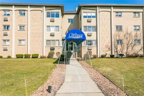 601 Westage At The Hbr, Irondequoit, NY 14617
