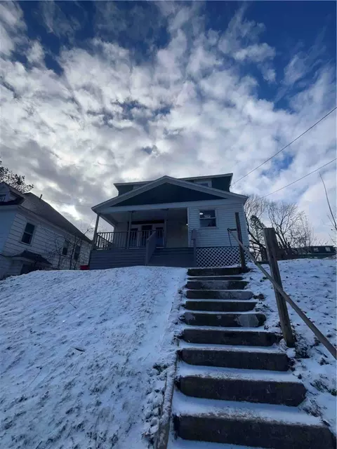 1663 W Colvin St, Syracuse, NY 13207