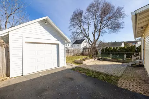 Exterior - 50 Brad St, Irondequoit, NY 14622 photo 4 of 7