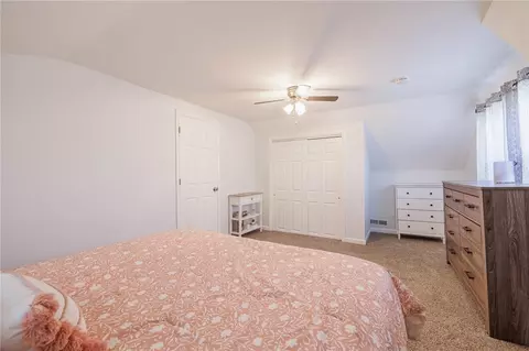 Bedroom - 86 E Cavalier Rd, Wheatland, NY 14546 photo 3 of 5