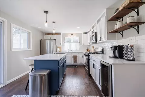 Kitchen - 86 E Cavalier Rd, Wheatland, NY 14546 photo 4 of 6