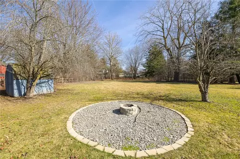 Exterior - 86 E Cavalier Rd, Wheatland, NY 14546 photo 5 of 9