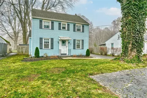 31 Fenton Rd, Chili, NY 14624