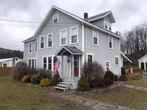 28 Burdick Ave, Edmeston, NY 13335