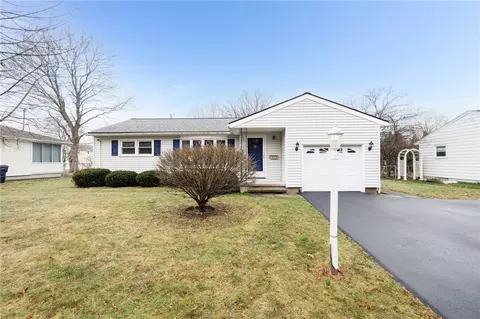 191 Verstreet Dr, Greece, NY 14616