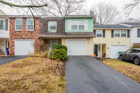 174 Willow Pond Way, Penfield, NY 14526