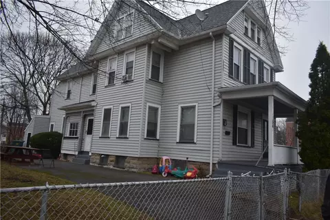 154 Lyndhurst St, Rochester, NY 14605