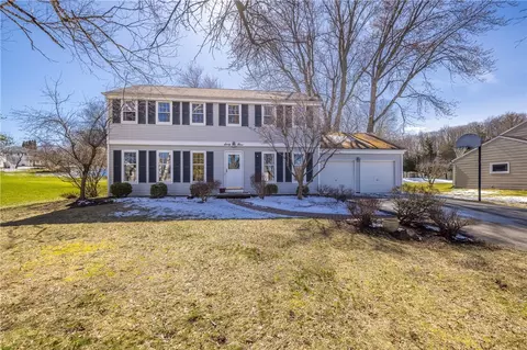 69 Deer Creek Rd, Pittsford, NY 14534