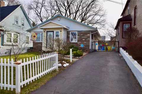 14 Rogers Ave, Rochester, NY 14606