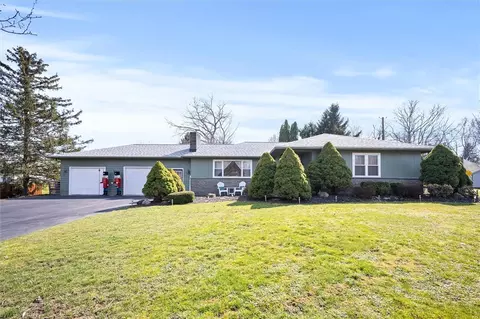 120 Lincoln Rd, Arcadia, NY 14513