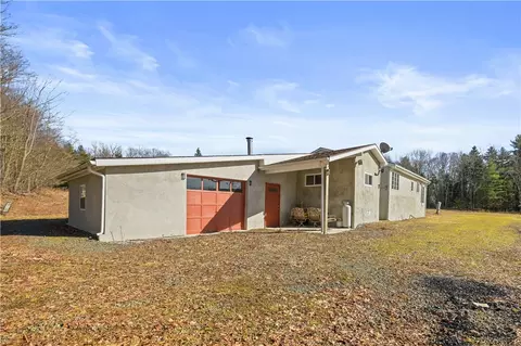 792 County Highway 41, Maryland, NY 12116