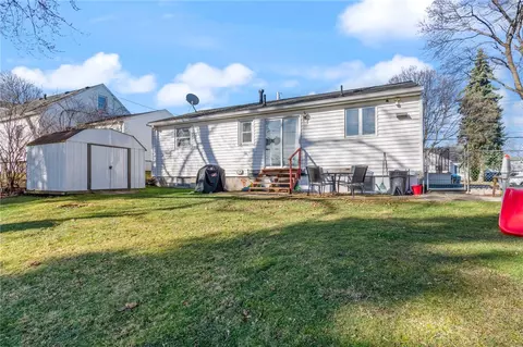 252 Vinal Ave, Irondequoit, NY 14609 photo 32