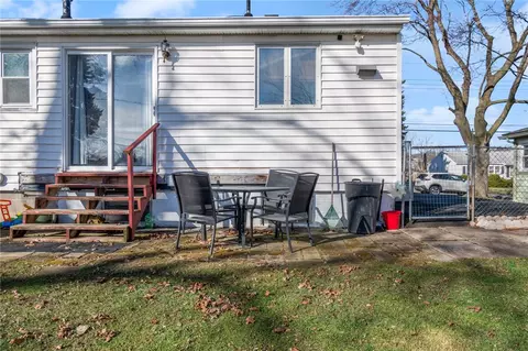 252 Vinal Ave, Irondequoit, NY 14609 photo 33