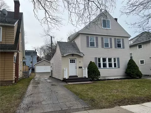 93 Falleson Rd, Rochester, NY 14612