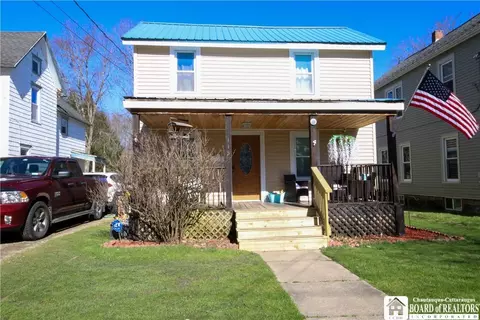 113 Elmwood Ave, Ellicott, NY 14733