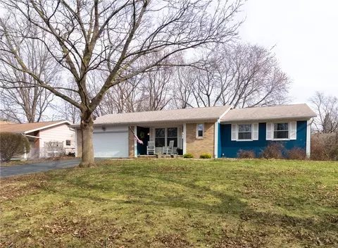208 Eileen Dr, Greece, NY 14616
