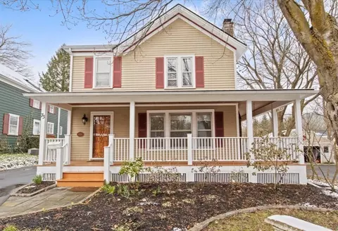 73 N Main St, Pittsford, NY 14534