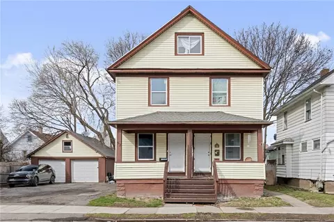94 Warsaw St, Rochester, NY 14621