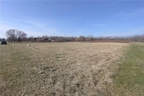 180 Ketchum Rd, Hamlin, NY 14464