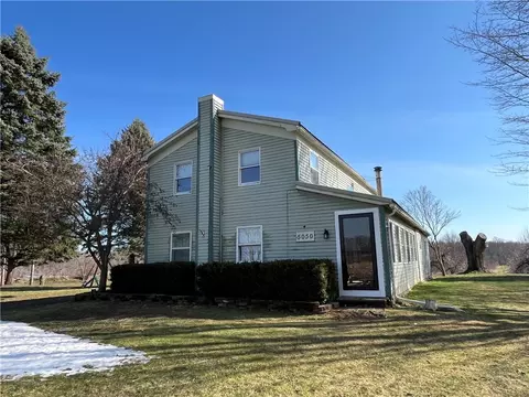 5050 Lasher Rd, Wolcott, NY 14590