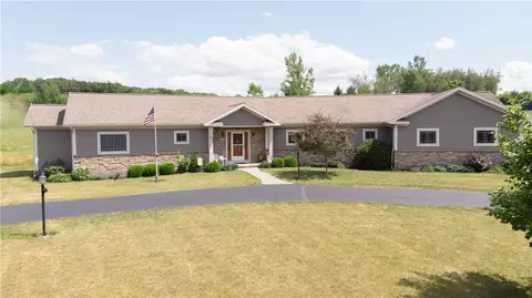 140 Kensington Ct, Livonia, NY 14487
