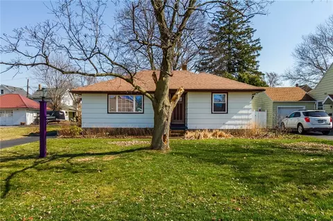 68 Waldo Ave, Irondequoit, NY 14609