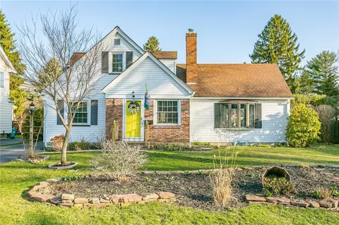 20 Dumont St, Irondequoit, NY 14617