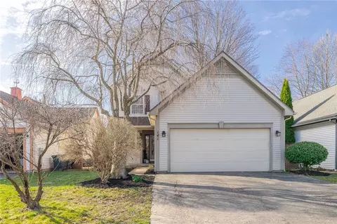 141 Brannon Ln, Webster, NY 14580