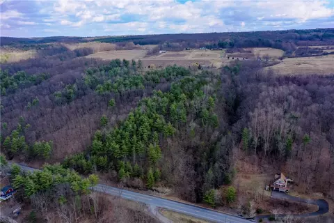 1112 State Route 54 Rd, Barrington, NY 14527