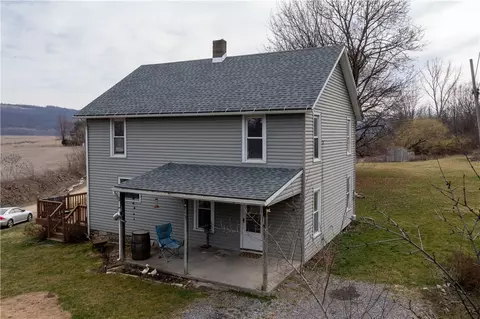 8605 Dansville Mount Morris Rd, West Sparta, NY 14437
