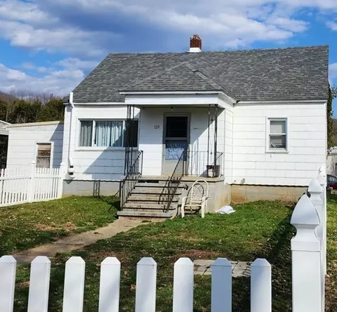 123 Willowwood Dr, Emporium, PA 15834